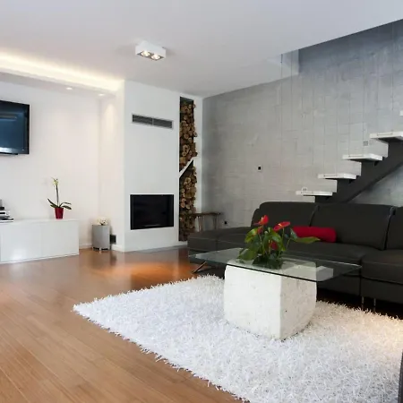 Appartement Modern With Private Pool In *