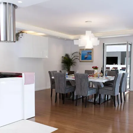 Appartement Modern With Private Pool In