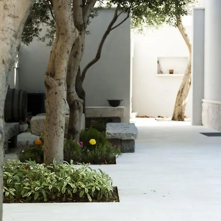 Appartement Modern With Private Pool In